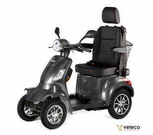 Veleco FASTER, Elektromobil mit Kapit�nssitz