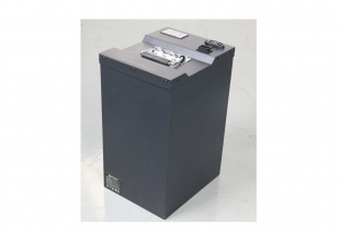 Elektroroller Long Runner Stra�enzulassung, Li-Akku